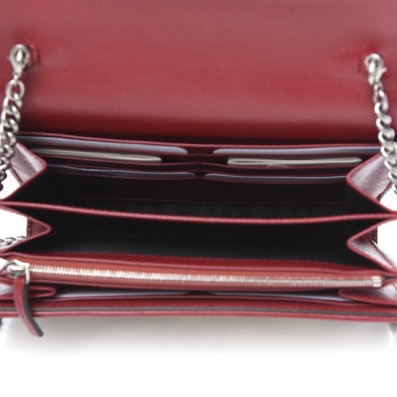 Gucci White and Black Patterned Bag with Red Trim - Picture 9 of 14